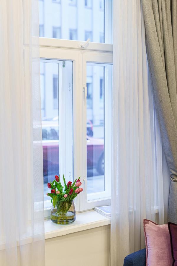 Moder Chic Apartment In Center-Prime Rentals Kaunas Luaran gambar